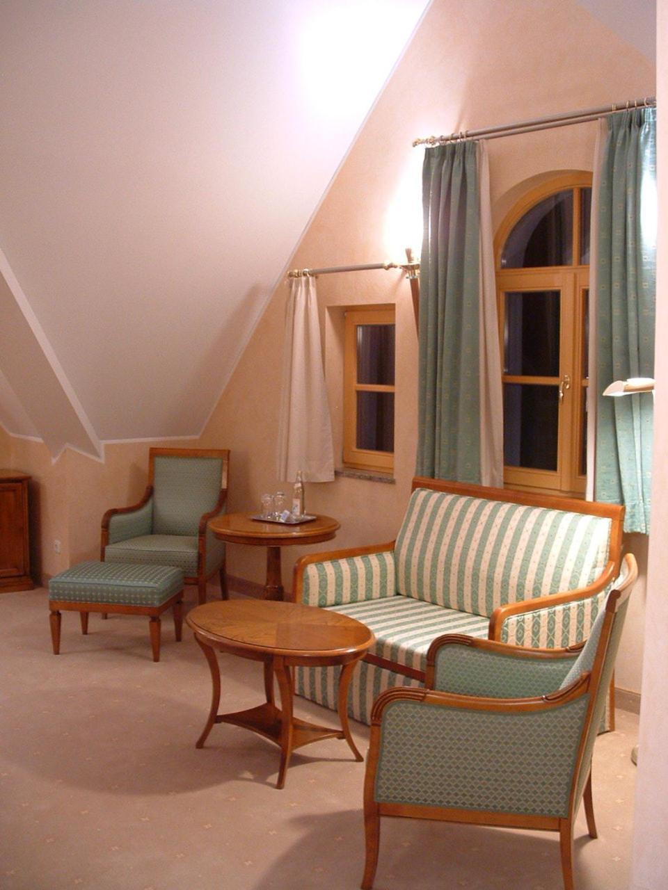 Altstadthotel Braeuwirt Weiden in der Oberpfalz Екстериор снимка