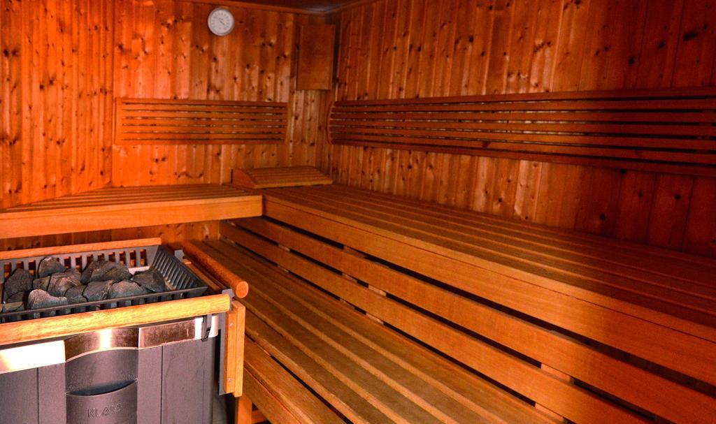 Altstadthotel Braeuwirt Weiden in der Oberpfalz Екстериор снимка