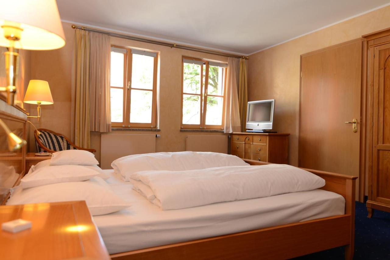 Altstadthotel Braeuwirt Weiden in der Oberpfalz Екстериор снимка